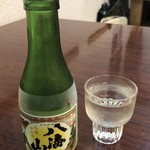 Unagi Semmon Tenai Kawa - 八海山 醸造酒 800円
