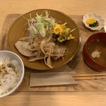 おうちcafe - 豚しょうが焼き