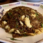 ラーメン との - 黒チャーハン