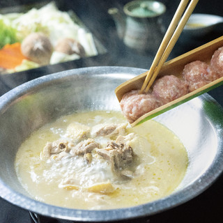 [Using Hakata Jidori] Hot Pot pot with cloudy soup 1,958 yen☆