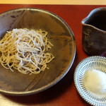 ろあん松田 - 極細蕎麦(辛味大根)