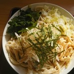 手打ちうどん ろくでなし - 肉冷しうどん 上から