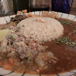 朔日 - 本日のカレー 鯖キーマ
いりこ出汁のチキンカレーとのあいがけ