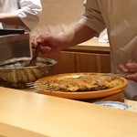 銀座 しのはら - うなぎの蒲焼き調理過程