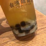 台湾甜商店 - 白桃烏龍茶  タピオカ+ナタデココ入り