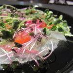 プルミエ クリュ - 旬の魚貝カルパッチョ風 ライムのヴィネグレット(\1,400-)