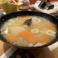 鮨菜旬炉料理 笑和 - あら汁