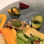 OTTO SETTE - 自然  野菜の中から出てきた煮凝りね