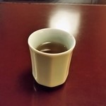 黒崎 田舎庵 日日屋 - こういう名店になると、お湯呑みも、いいものを使っていますね。