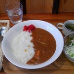 チットモッシェ - 料理写真:シーフードカレー(ドリンク付)