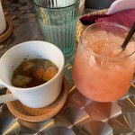 アナザープレイスカフェ  - スープとグアバジュース