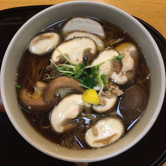 現代の髪型 最新青山 一 丁目 そば