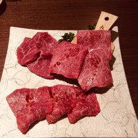 焼肉一頭両騨 町田本店 - 