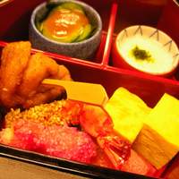 割烹 蒲焼 大沼 - うなぎまぶし膳色々入ってます