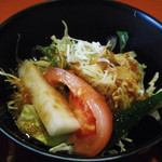 串揚げ咲と - 定食のサラダ