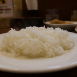 かつれつ四谷たけだ - ご飯も美味しく炊けてる 　もっちりとモールでも押し負けてない！