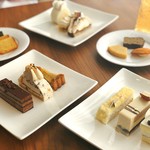 パティスリー＆ブーランジェリー ラ・パルム・ドール - 全てシェアでいただきました