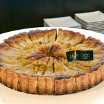 パティスリー＆ブーランジェリー ラ・パルム・ドール - 洋梨のタルト