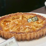 パティスリー＆ブーランジェリー ラ・パルム・ドール - あんずのタルト