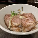 Minamimorimachi Kinsei - レアポーク丼