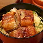 そじ坊 - うなとろご飯