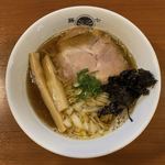 らぁ麺 とうひち - 煮干魚介らぁ麺(昼・夜 限定各15食) 830円