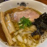 らぁ麺 とうひち - 煮干魚介らぁ麺(昼・夜 限定各15食) 830円