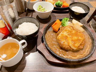 池袋で洋食ランチ 池袋駅東口 西口エリア別厳選20選 食べログまとめ