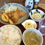 三流食堂 - 日替定食