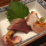Hinaiya Sasuke - 前菜の刺身は、比内鶏の叩きと共に。