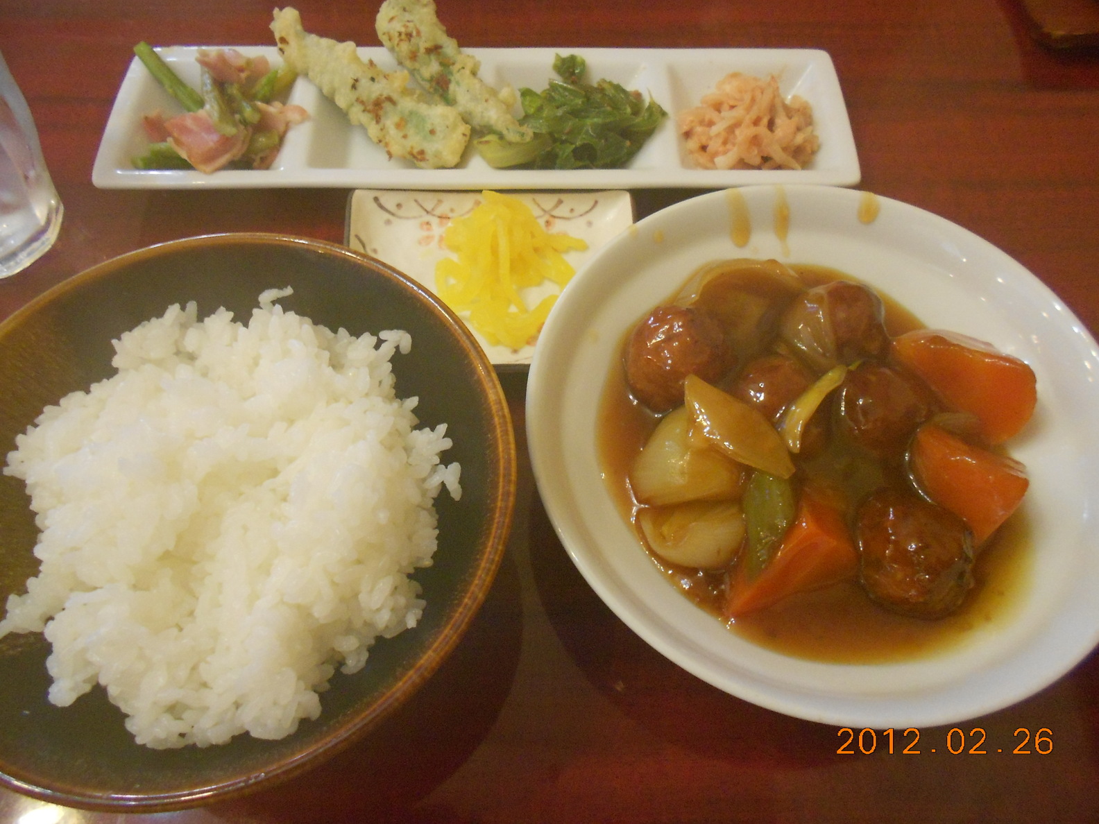 ファイブハンドレッド name=