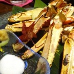 蟹と海鮮 個室居酒屋 東郷 - 焼き蟹