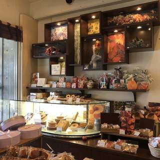京都 ケーキ ファシナシヨン 14万2345人のバースデー 京田辺 松井山手のケーキ屋 パティスリーファシナシヨン