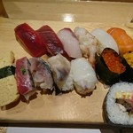 Sushi Masa - にぎり 13貫
