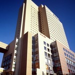 ダイニング＆バー ベイサイド(横浜桜木町ワシントンホテル) - JR桜木町駅から徒歩1分