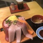 てっか丼 山もと - 