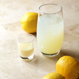 【ナポリと言えは飲むべし】自家製リモンチェッロ