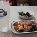 みどり食堂 - チューハイ、ヤリイカの煮付け、茄子の煮物