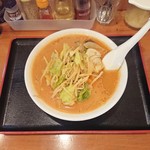 六綵亭 - みそラーメン 600円