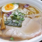 拳ラーメン - 京鴨ノドグロ煮干しそば