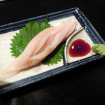 やきや - イカミミ刺し200円