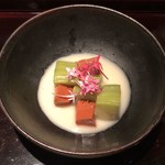 ろっかん - 白茄子と赤こんにゃく