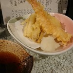 立ち呑み処 立 - 天ぷら三種盛り480円