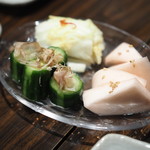 鳥みつ - 漬物盛り合わせ