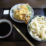 足打ちうどん処 七 - 