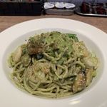 ナナイロパスタ - 塩レモンジェノベーゼ 1,180円 + 大盛り 250円。