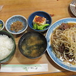 サン浜名 - 鳥レバーともやし炒め(550円)＋定食(300円)　11.11.27.