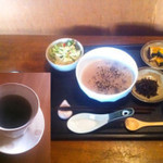 ナチュラルキッチン せさみ - コトコト煮込んだ酵素玄米のお粥に、サラダ、豆乳ヨーグルトのモーニングは、お飲み物＋300円！オススメは体質改善の薬膳茶との組み合わせ！