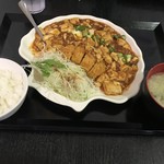 中華居酒屋 美味軒 - マーボーカツ定食