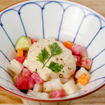 ・季節の角切り野菜　味噌バーニャ